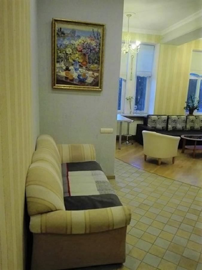 Hotel Evaline Riga Ngoại thất bức ảnh